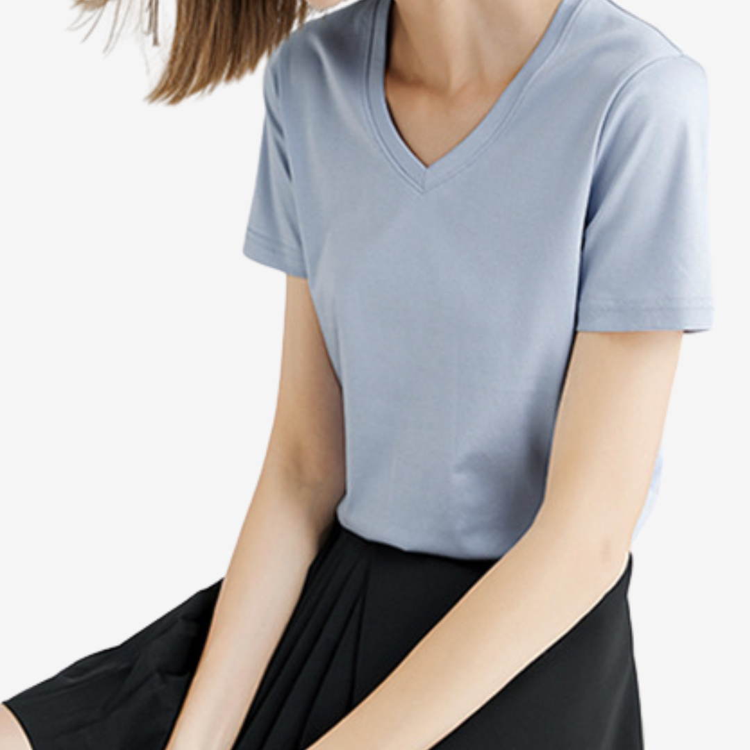 Cerise™ Elegantní výstřih do V